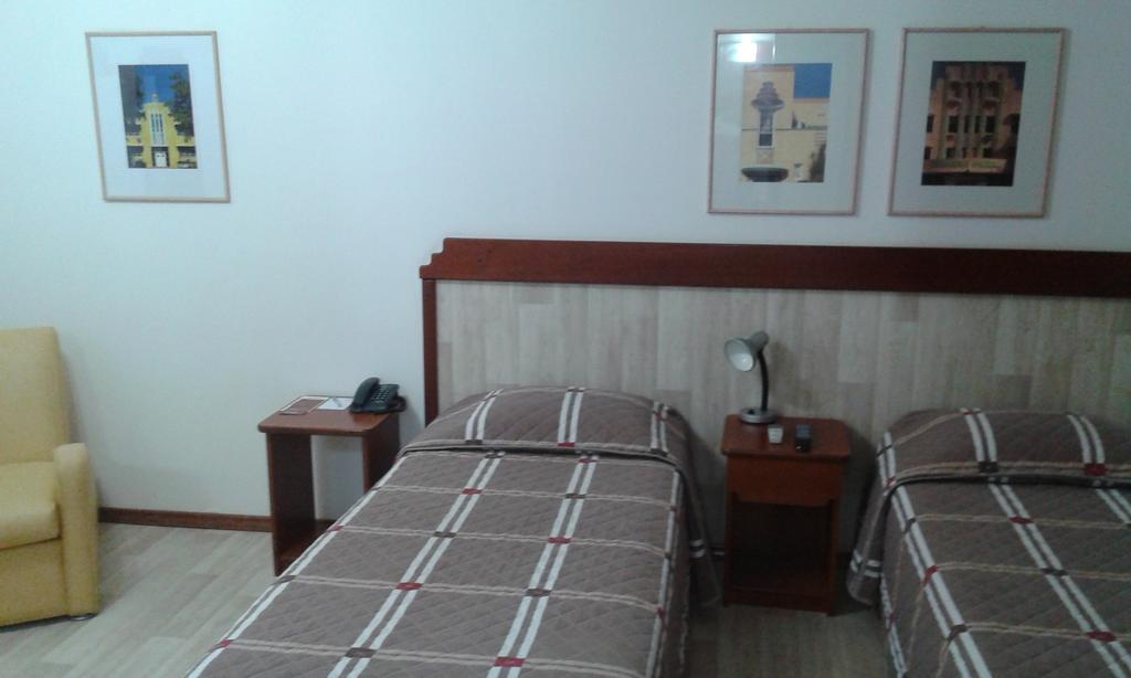 Collins Trade Hotel ปอร์โตอัลเลเกร ภายนอก รูปภาพ