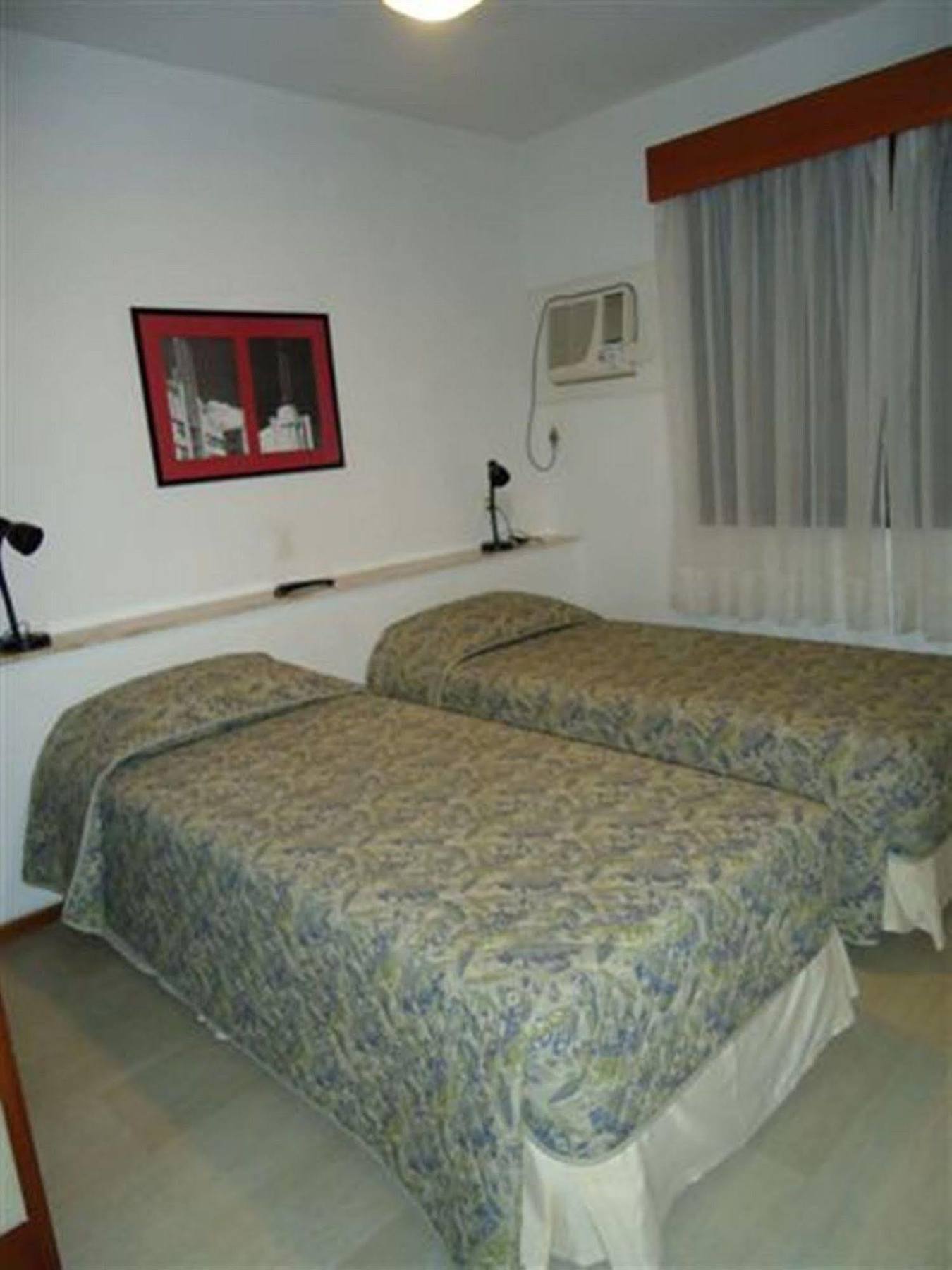 Collins Trade Hotel ปอร์โตอัลเลเกร ภายนอก รูปภาพ