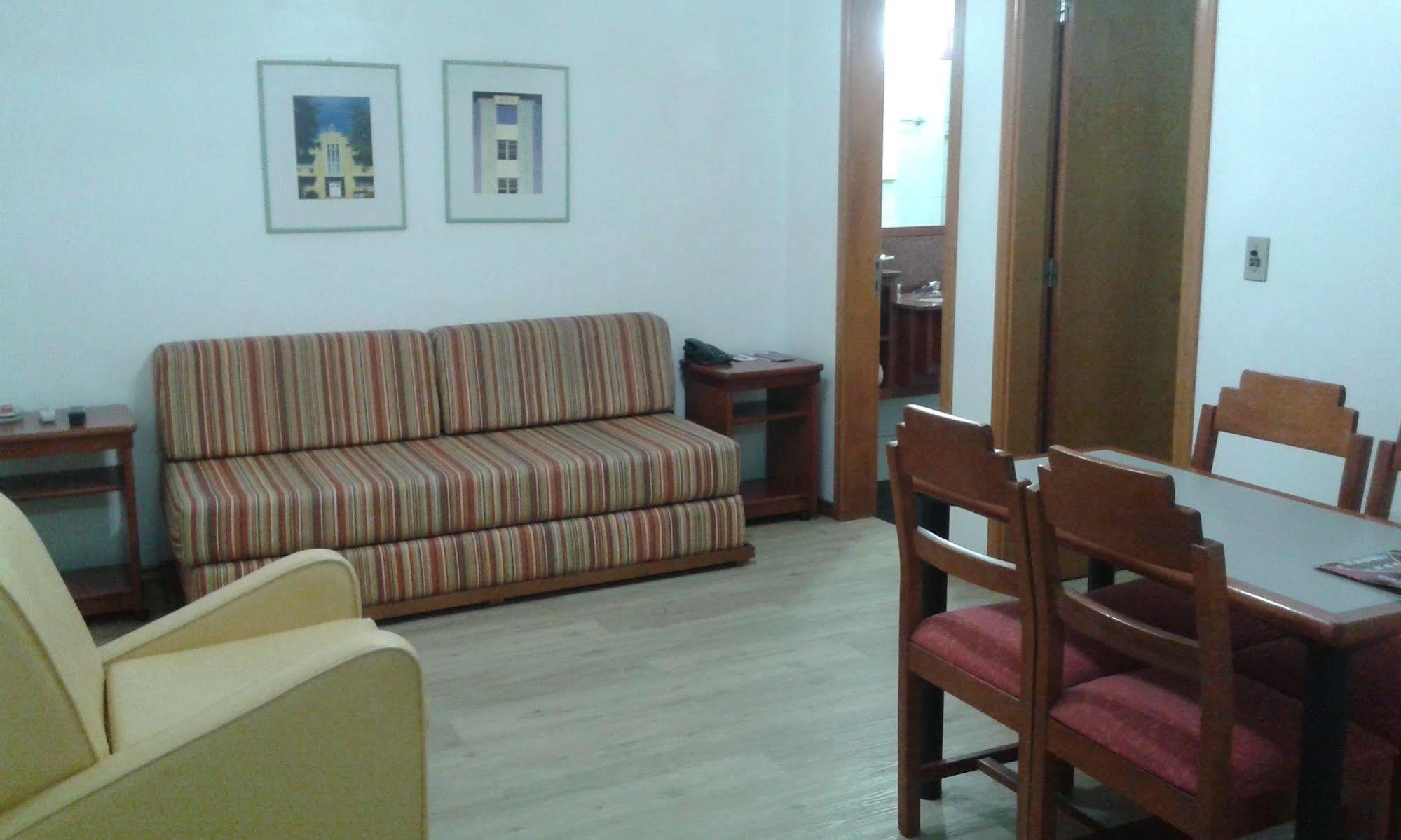Collins Trade Hotel ปอร์โตอัลเลเกร ภายนอก รูปภาพ